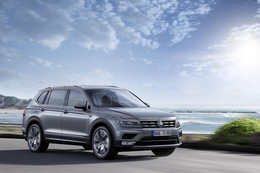  Volkswagen Tiguan Allspace 2017 года  (WW) (фото 15 из 55)